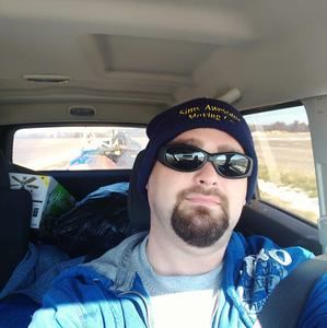 Meet your Posher, Derek